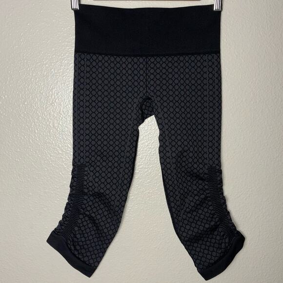 Lululemon In The Flow Crops leggings Heathered Deep Coal women's 4 style #W6D87S - Picture 4 of 16